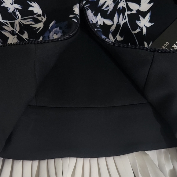 Top - Picture 4 of 5